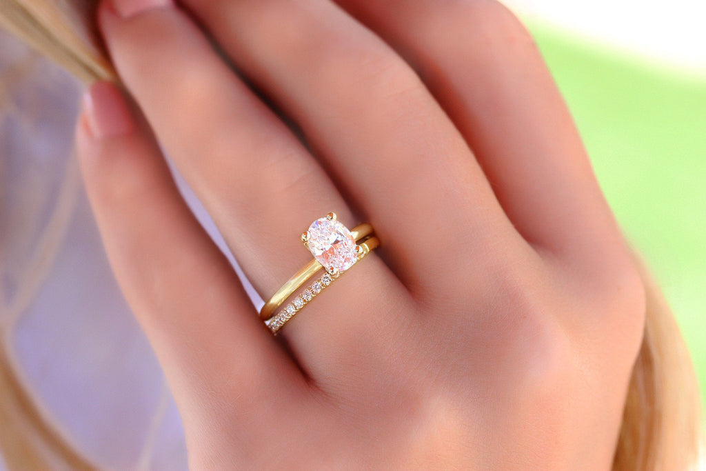 Oval Engagement Rings and Man Made Diamonds: Why They’re Having a Moment Oval Engagement Rings and Man Made Diamonds: Why They’re Having a Moment