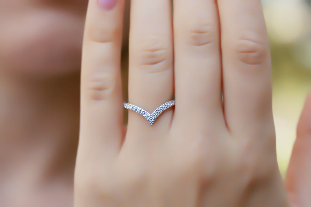 Fancy Diamond 'V' Shape Ring - Garen Jewellery