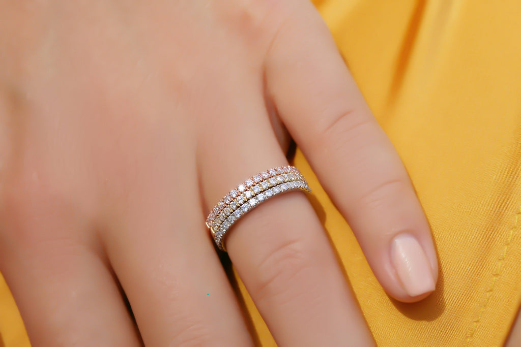 Infinite Love Flowing Infinity Ring in 14k White Gold – Sziro Jewelry