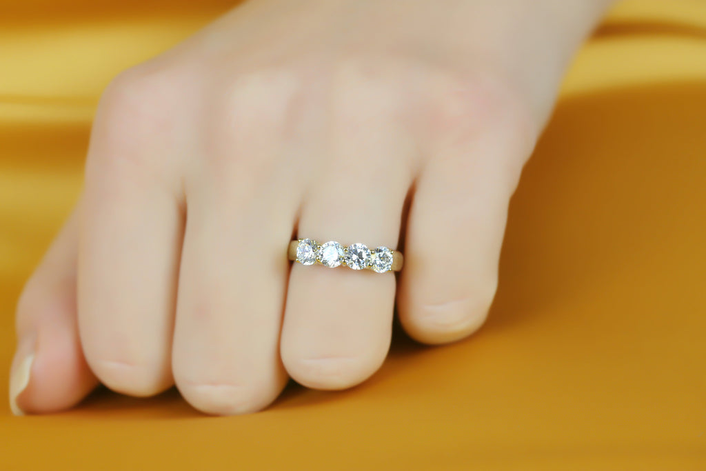 Vera Wang WISH Diamond Engagement Ring 2-1/4 ct tw Round 18K White Gold |  Jared